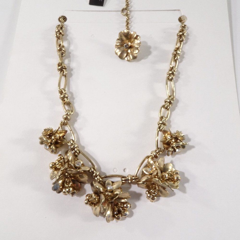 COPY - Banana Republic Crystal Prong Necklace NWT…